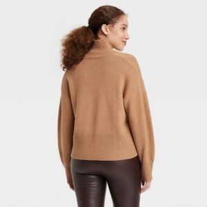 A New Day Women’s Mock Turtleneck Sweater Camel Brown Size XL NWT